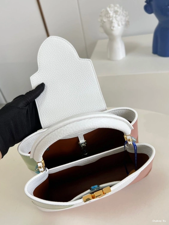 LOUIS CAPUCINES VUITTON BB 0816